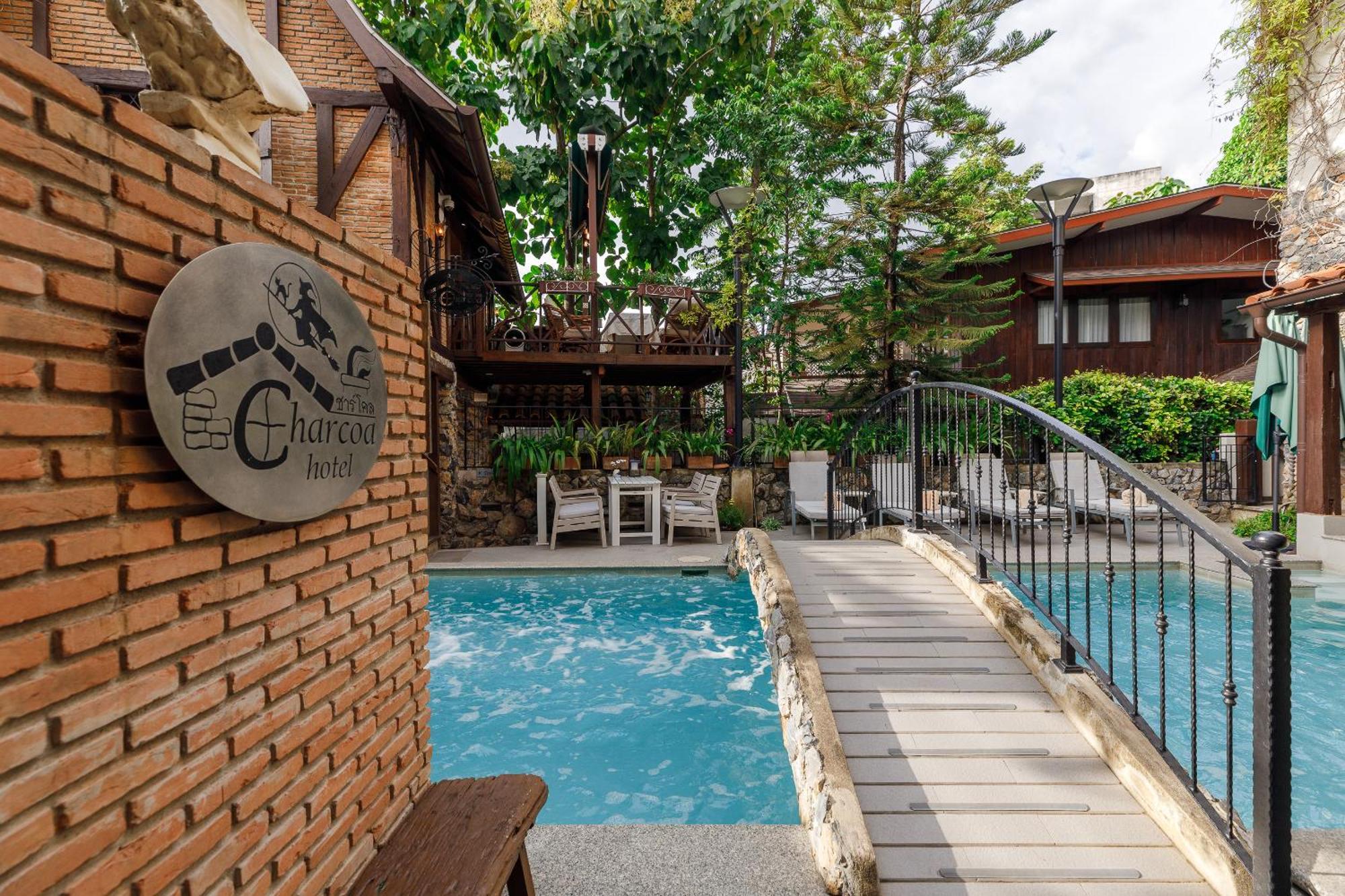 Le Charcoa Hotel Chiang Mai Exterior foto